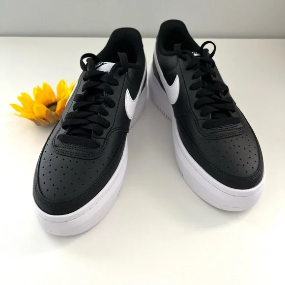 🌟NIKE Women’s Nike Court Vision Alta Black/White - Size 7.5 - Picture 6 of 12